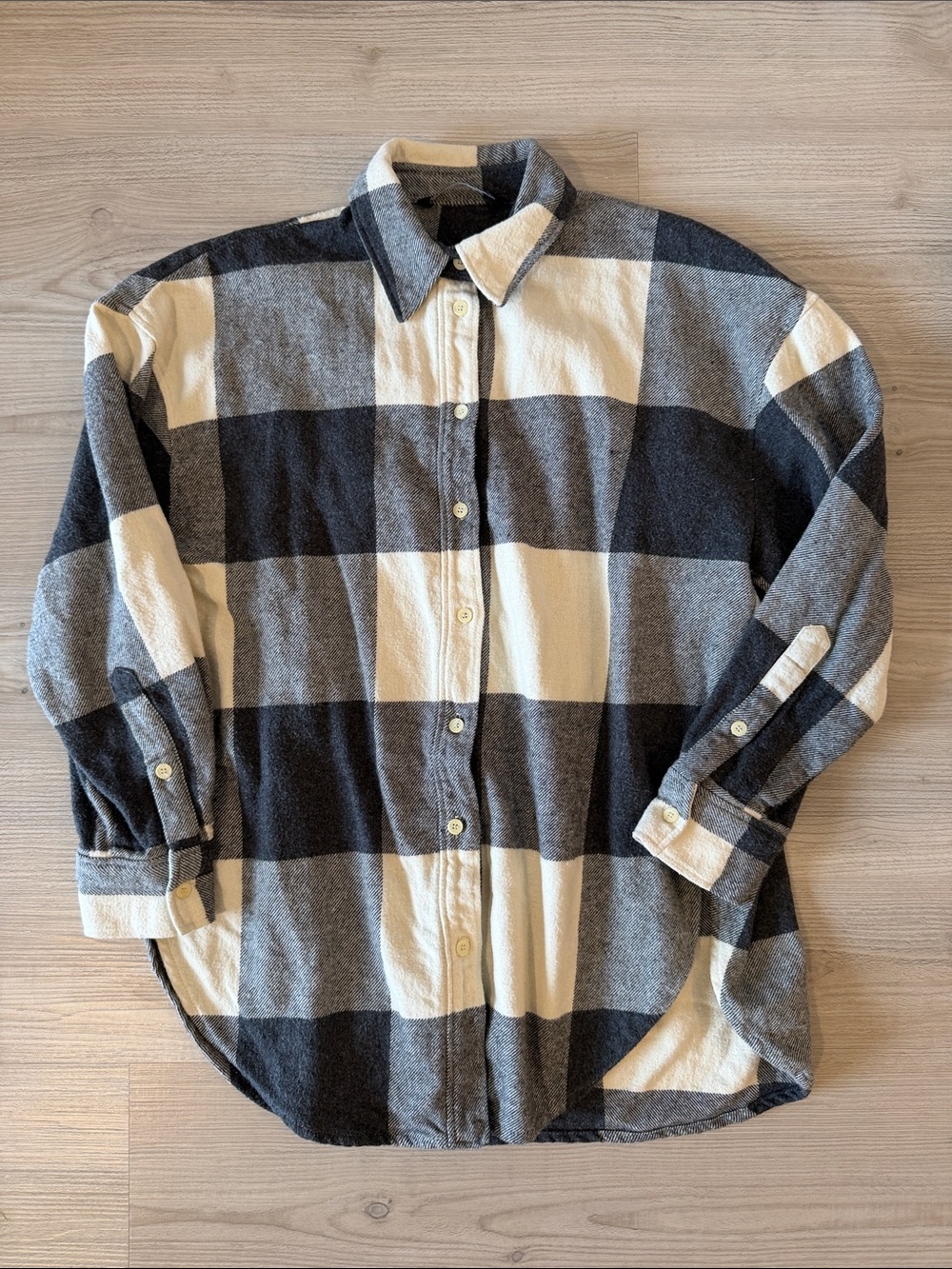Zara Oversized Black & Cream Plaid Flannel Button Down Shirt